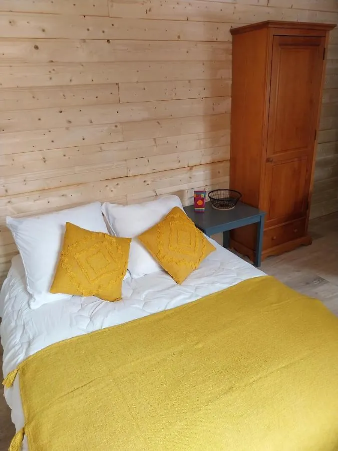Petit Studio Dans La Prairie Saint-Auban  Country house