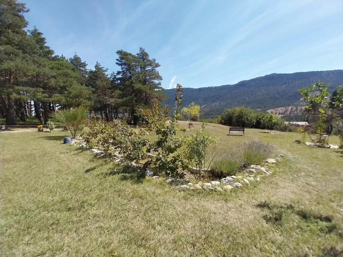Petit Studio Dans La Prairie Saint-Auban  France